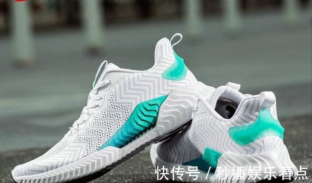 tpu 超火的国产跑鞋,透气王者特步——氢风4.0