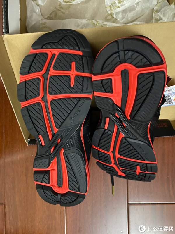 t200|跑鞋如何辨真假？亚瑟士GT2000 7慢跑运动鞋的咸鱼验货宝体验经历！