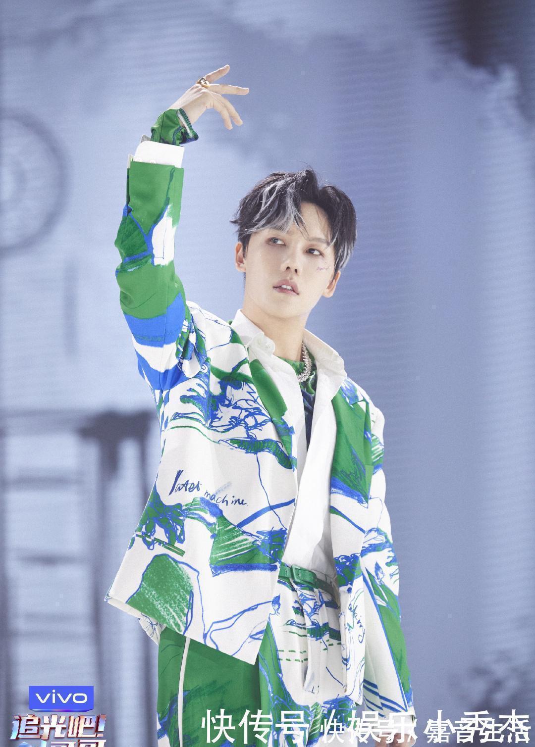 金曲撈|“追光吧哥哥”高情商能搞笑,藝能超高的劉維再次得到認(rèn)可!