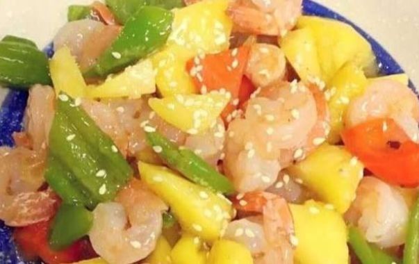 立春后,孩子心情烦躁没食欲,色香味俱全大补菜,做法还很新颖!