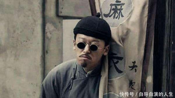 苏玄明|算命先生说他以后有“皇帝命”,他听后马上带领100人杀进皇宫!