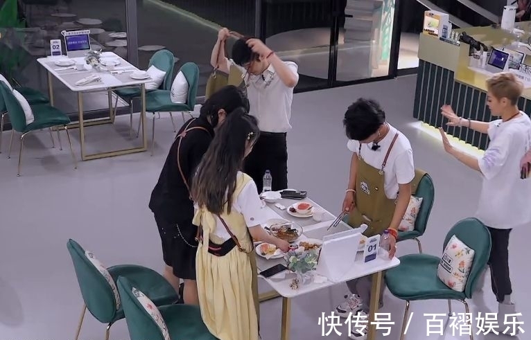 做菜|寧靜拿了宋丹丹的劇本,卻忘了拿走她的能力,掌權中餐廳并不容易