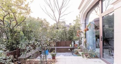 小卫|为了20㎡院子买下一楼,把新房装成“通透小豪宅”!一进屋被迷住