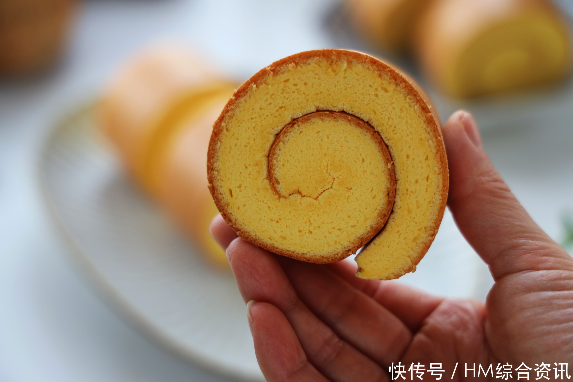 孩子最爱的蛋糕卷,掌握正确方法不开裂,好吃好看,简单失败率低