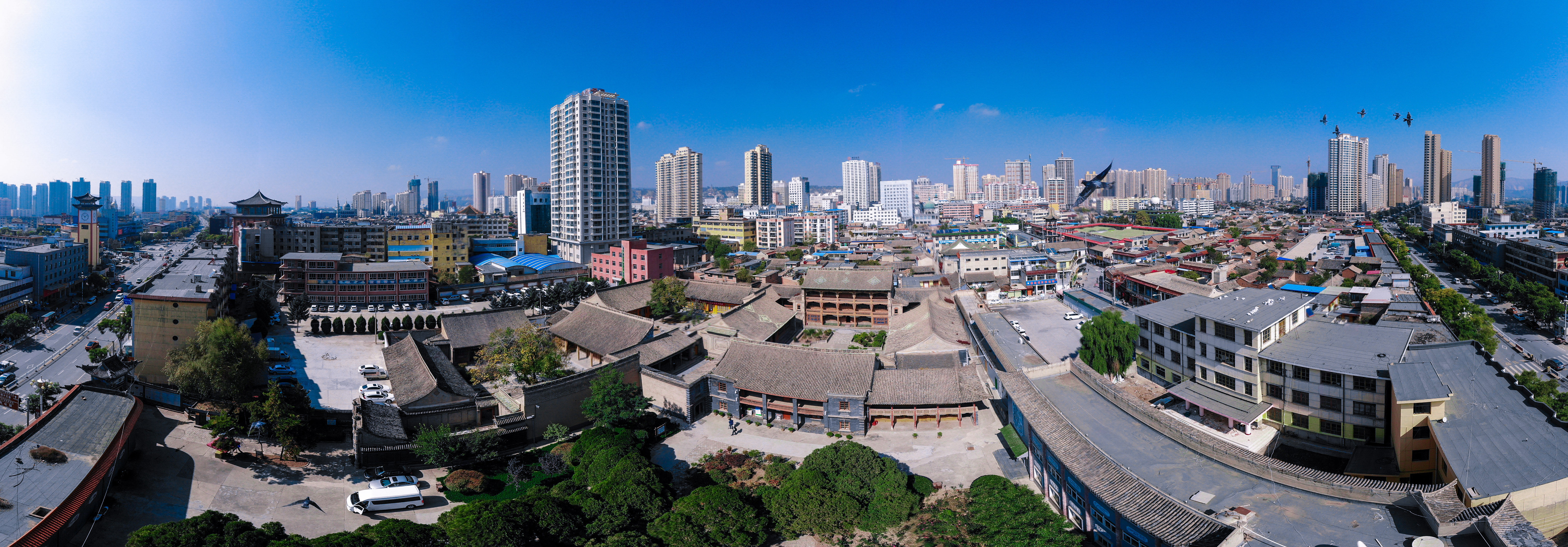 丝绸之路遇见茶马古市︱西北旱码头的青韵与莲花