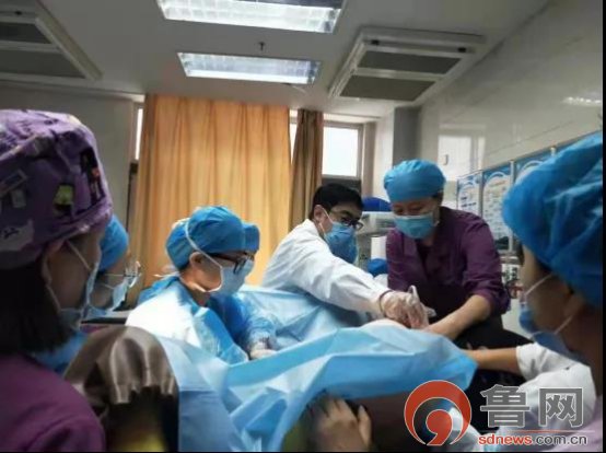 孕产妇|母子平安！菏泽市立医院产科成功助力三胞胎顺产