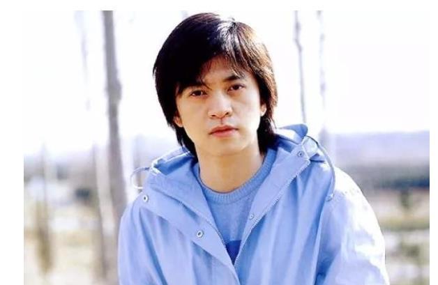 青春再见|19年前水木年华爆红，为何如今李健被称男神，卢庚戌却被骂油腻