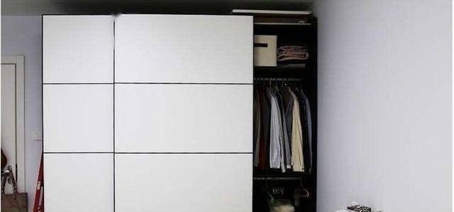 轨道|家里装修这种衣柜千万别用,不然半年就后悔,我们家就是典型