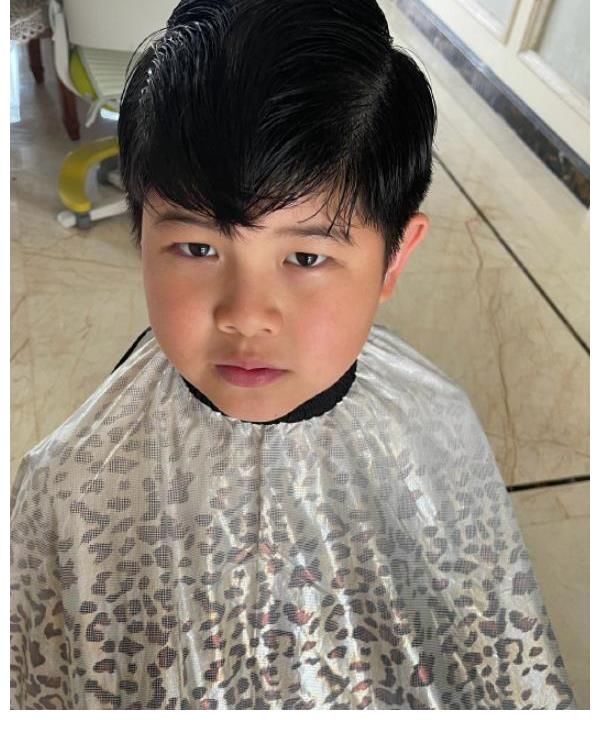 爸爸去哪儿|爸爸去哪儿四年后,杨阳洋秀气,阿拉蕾精致,看见Kimi:男神