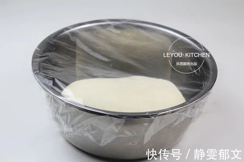 包子|纯素馅大包子，鲜嫩多汁，比肉的还香，一次多蒸点，早餐也有了