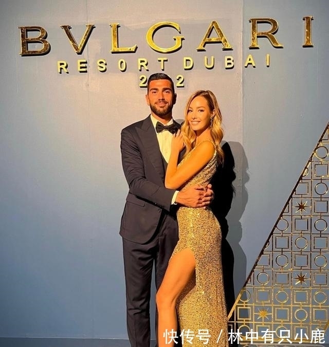 佩莱|瓦尔加晒2022年最新靓照!她和佩莱,留给中超球迷一段美好的记忆