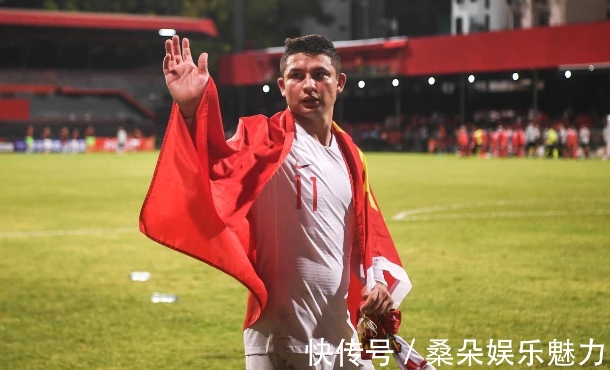 胡爾克|國足胡爾克誕生！32歲鋒霸主動求變激活武磊，早該這么踢了！