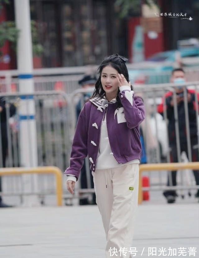 搞笑|《奔跑吧黄河篇2》第二轮路透照曝光,巩立姣单手拎白鹿太搞笑!