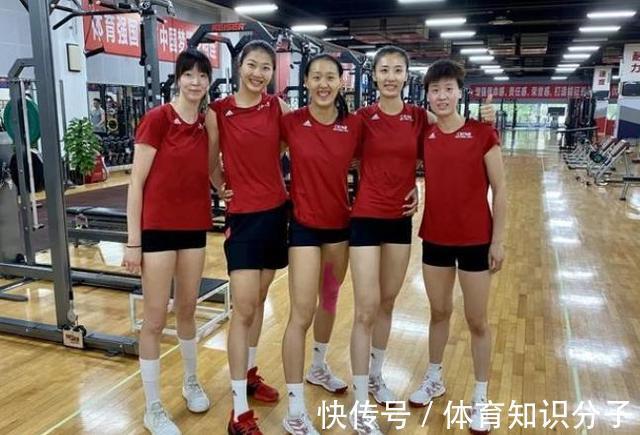 杨雯锦|重磅!女排公布选人标准71人入围,大国家队竞争更激烈,二传爆冷