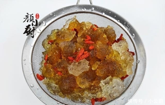 漂亮女人都爱这么吃，隔三差五喝一碗，胜过天天敷面膜！