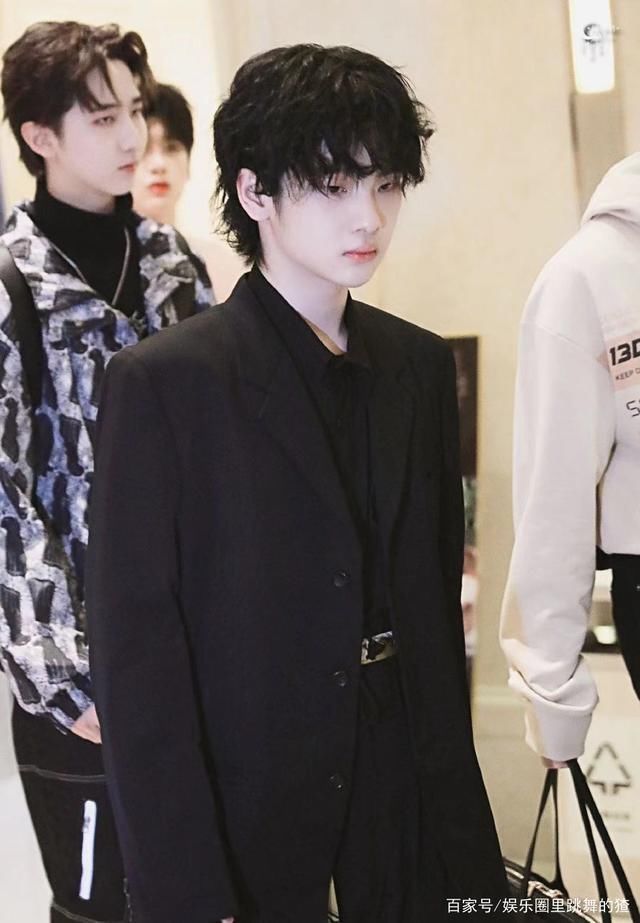 陈志朋|没底线?他用替身参加综艺,却依然顺利出道,做男偶像这么简单?