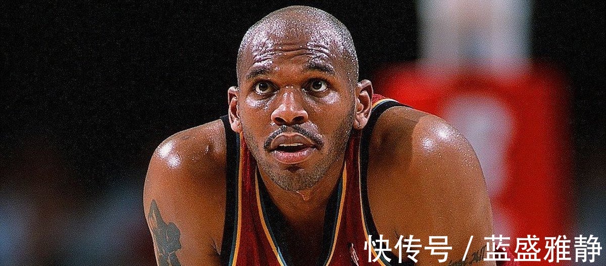 史密斯|加内特天赋那么强,选秀仅排第5顺位,在他前面4位都是何方神圣!