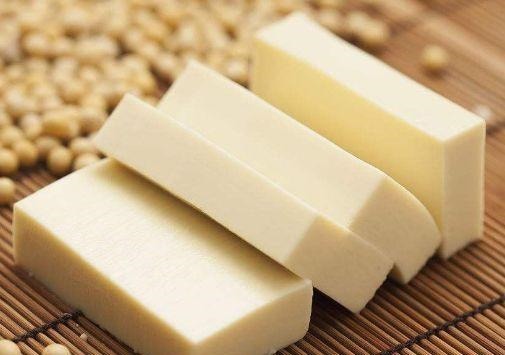 蜂蜜|豆腐和此物一起吃,相当于“慢性吃毒”,现在知道还不算晚