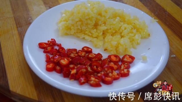 凉拌海带最好吃的做法,简单美味又馋人,看看你喜欢吃不