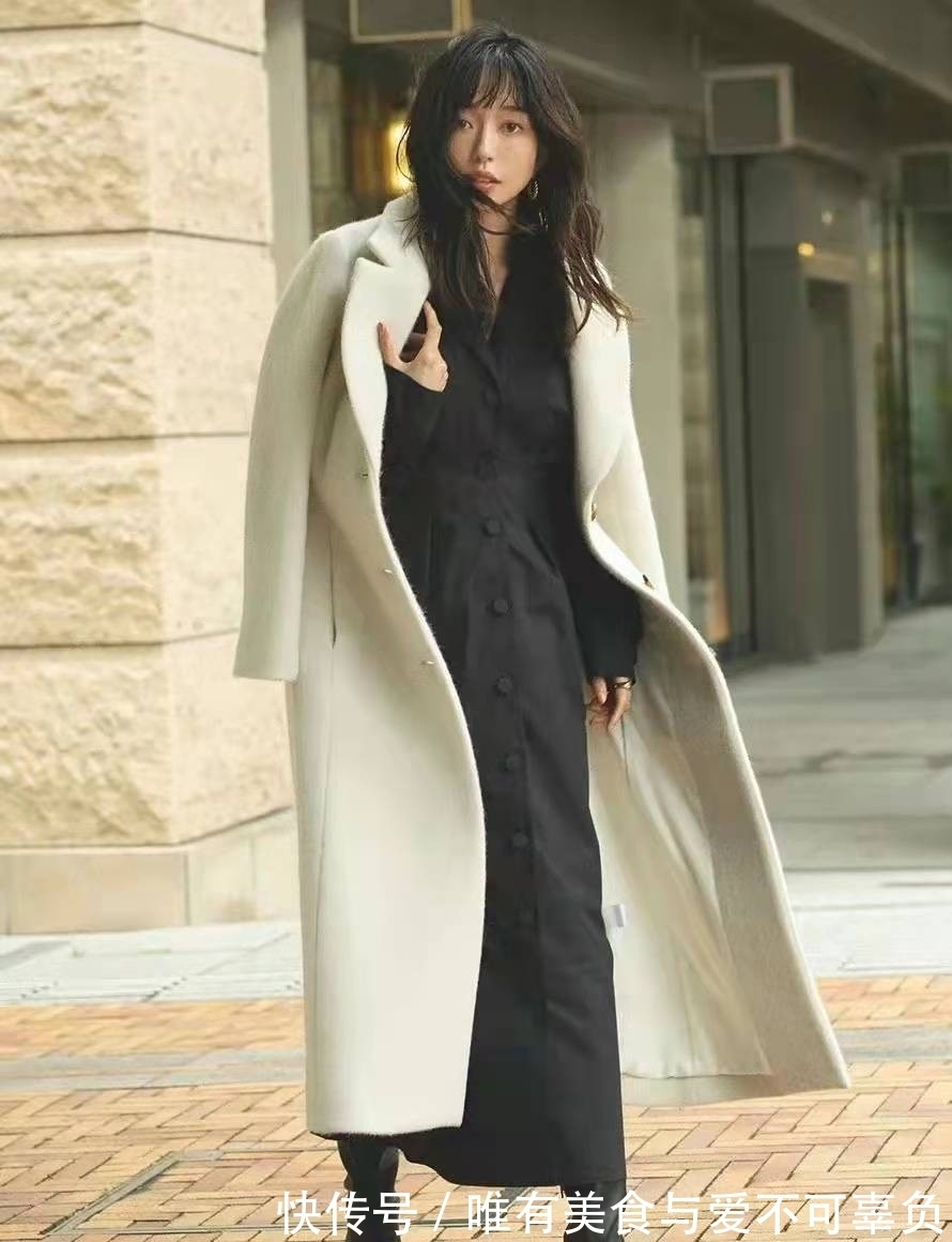 搭配 如何把大衣穿出飒爽女人味?记住这三个搭配诀窍,高级优雅又时髦