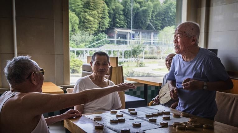 营养均衡|你是长寿还是短命取决于这8大特征,占2个就离长寿不远了