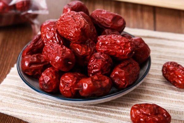 黄头罐头|夏季别只吃黄瓜,有三种瓜含铁量是红枣的六倍,女性多吃补血