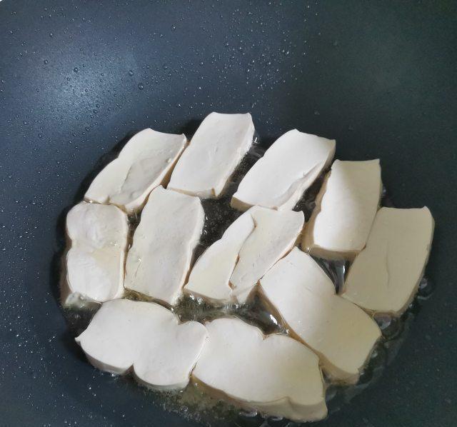 粗茶淡饭|水煮豆腐，简单美味，超级下饭