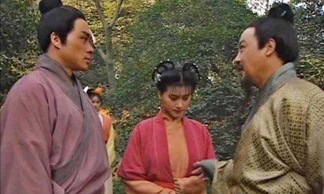 丫鬟!武松血溅鸳鸯楼连伤十四五条人命,真的只有四五个人可杀可不杀!