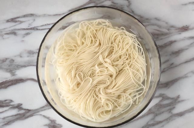 年前学会此菜，年夜饭给家人露一手，不仅好看还好吃