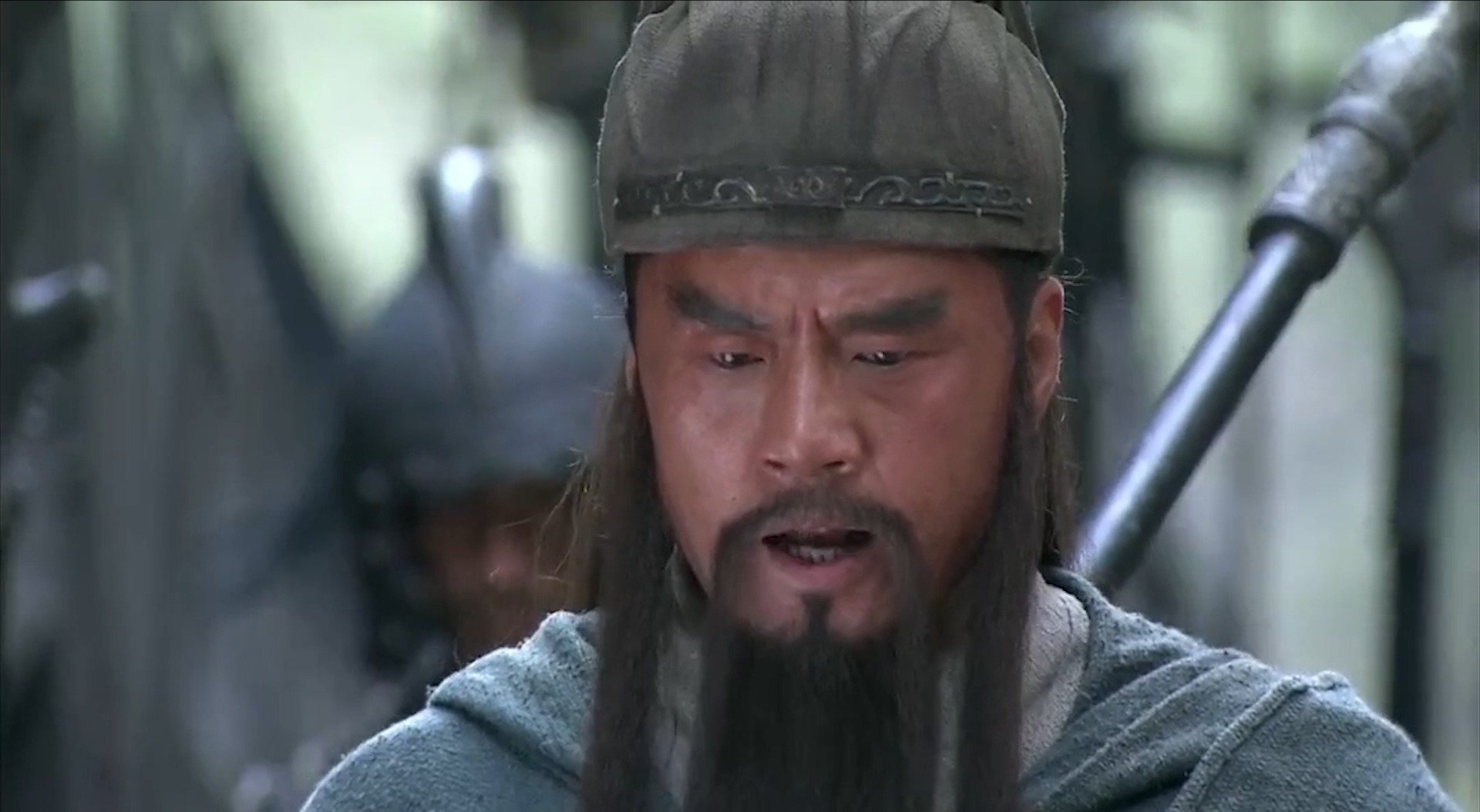 战吕布|《三国演义》关羽大事记！斩华雄，战吕布，斩颜良，诛文丑，战黄忠，擒于禁