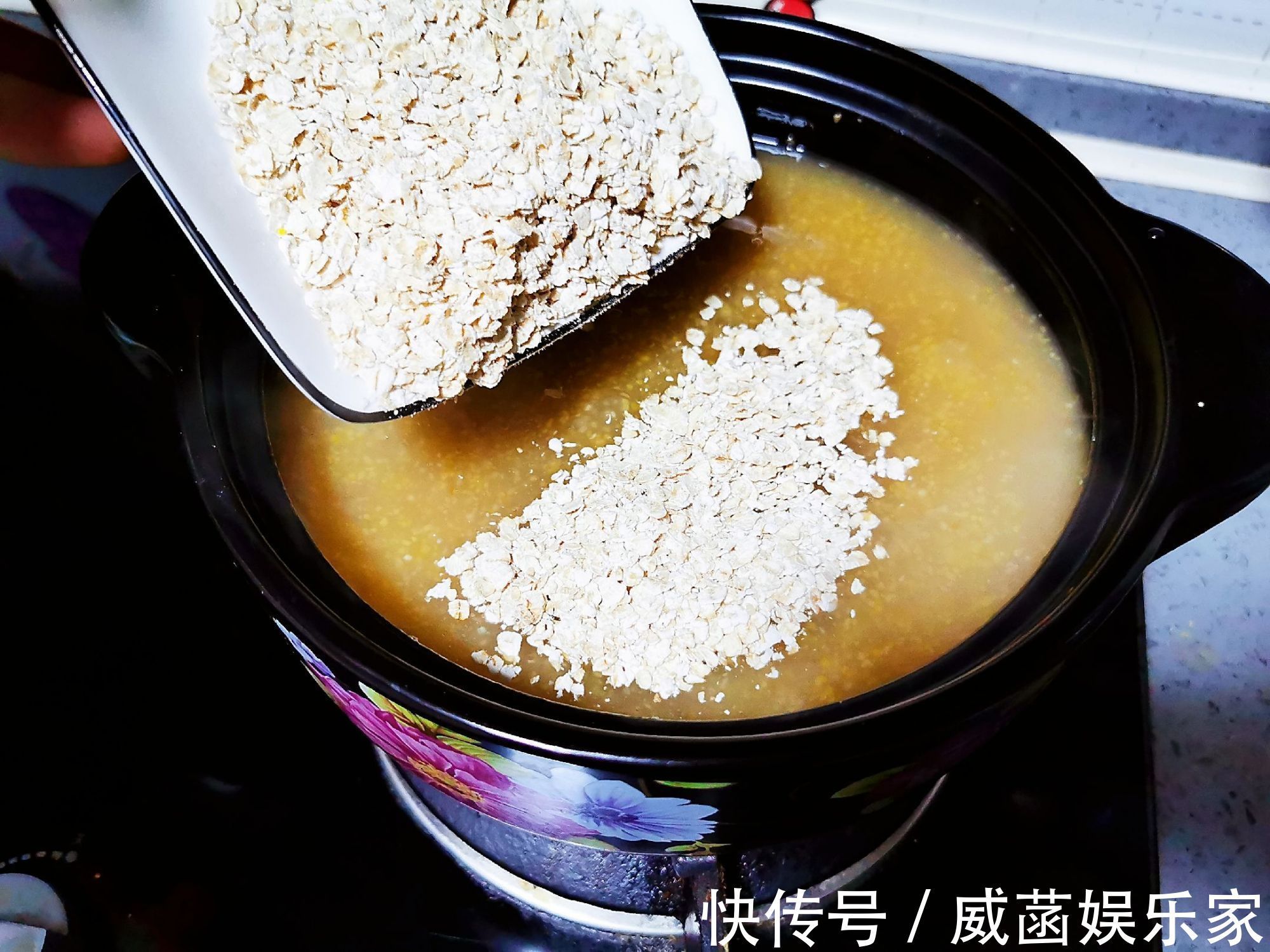 m晚上失眠睡前喝点它直接一觉睡到天亮，一碗成本还不到5毛钱！