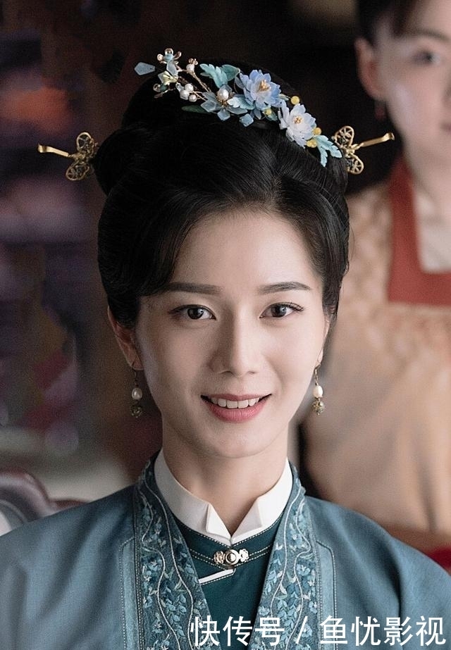 锦心似玉中的二夫人,表面无欲无求,但究竟对徐令宜有没有情?