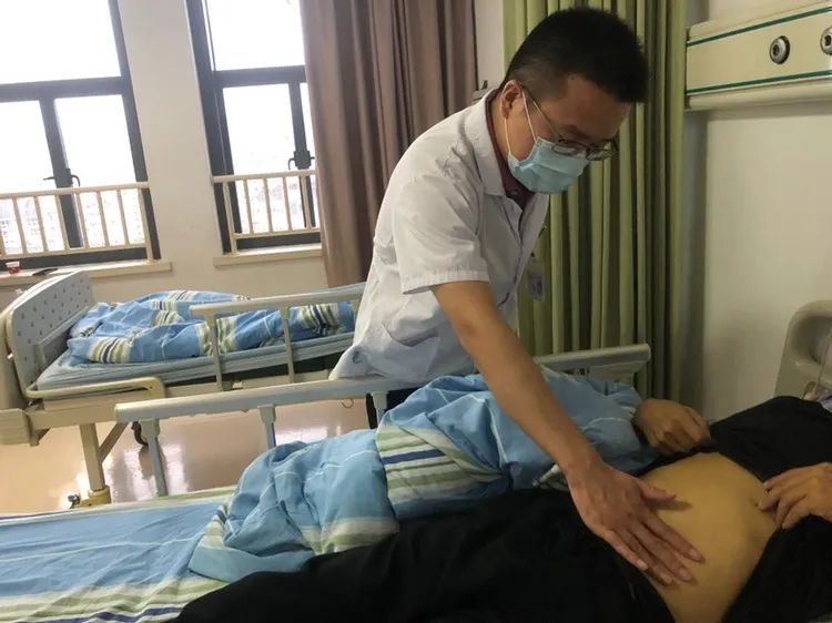 李红山|男子被紧急送医，只因吃了这道菜！很多浙江人超爱…