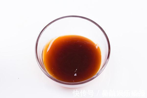 蚝油|蚝油,不是“油”,多半也没有“蚝”,经常吃对身体有什么影响