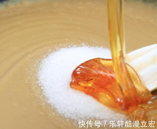 步骤|一斤板栗一碗面，配方比例全告诉你，教你做味道绝绝子的板栗月饼