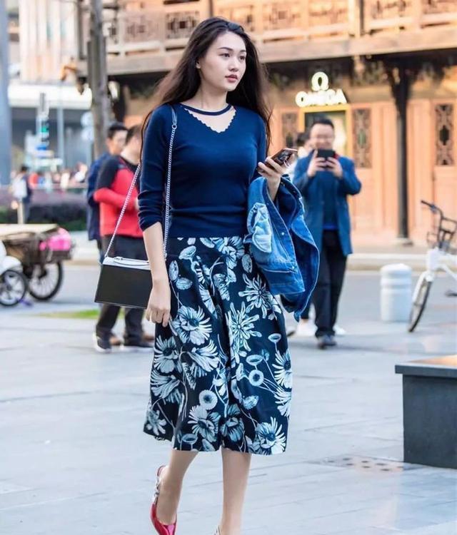 针织衫 简单好看又很应季的优雅风穿搭, 即修身显瘦还能凸显气质