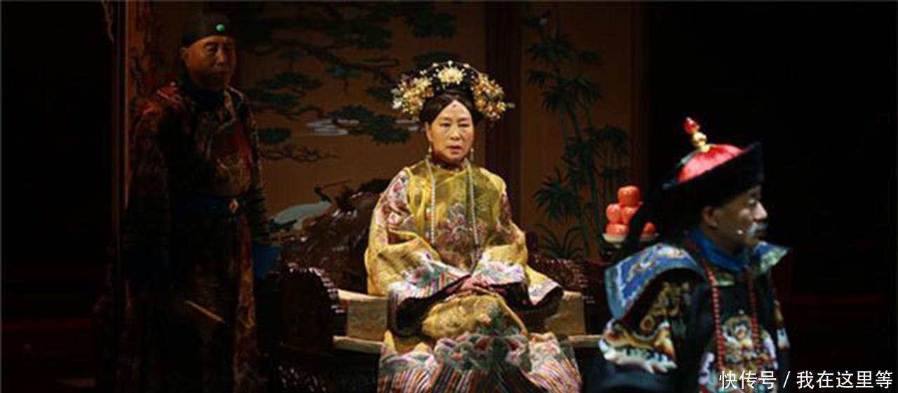 义和团|他说自己刀枪不入, 袁世凯听完笑三笑, 掏出枪来对着他迎头一枪!