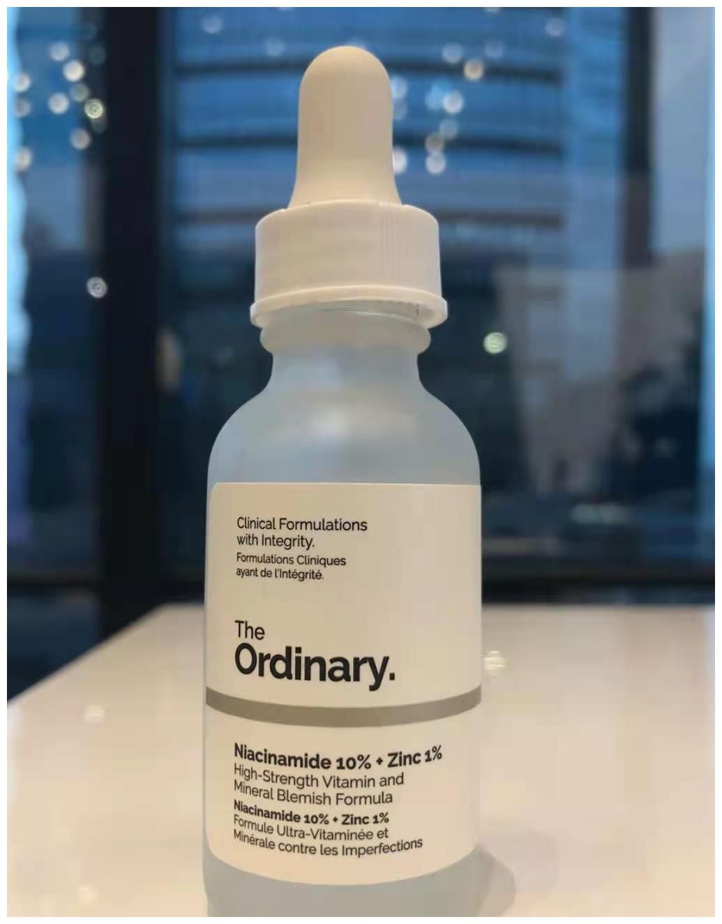 粉底液卡粉，浮粉的原因是什么？