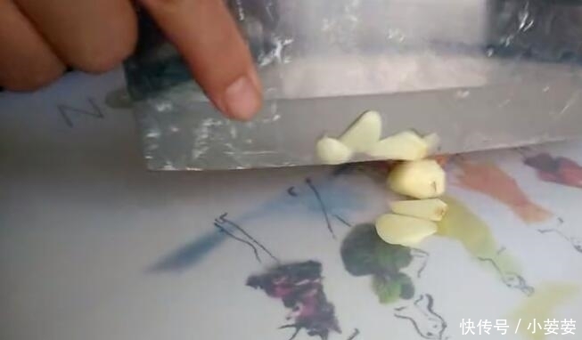 好吃|一道非常好吃又下饭的素菜,鲜香美味多汁,家常菜必备之一