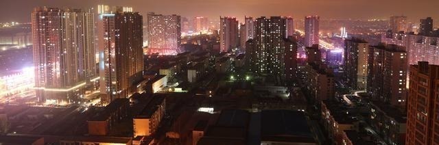 麻酱渣|只读过一年书,靠房地产和建墓园赚百亿,孙子开宾利被面包车撞死