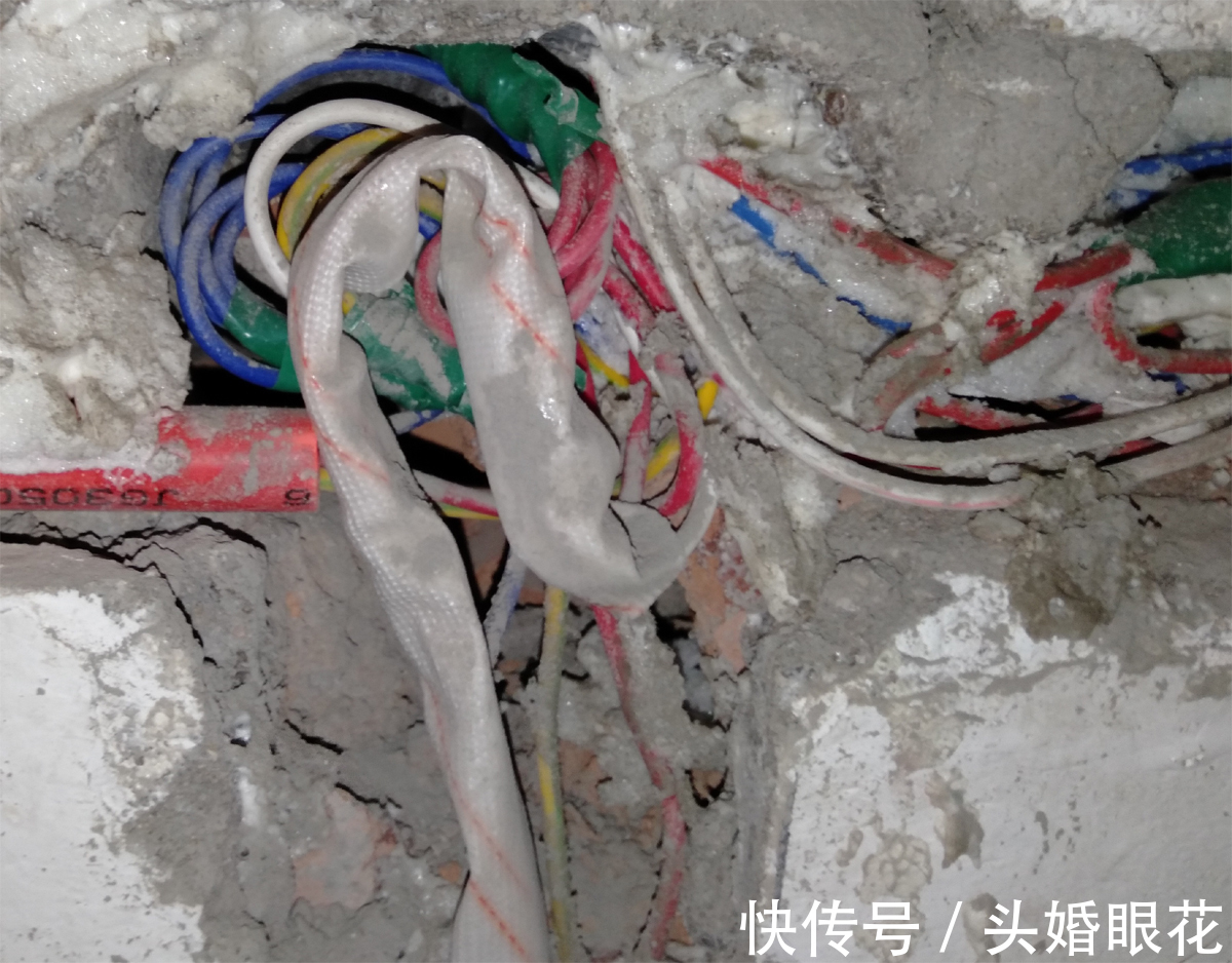 经验|装修遇到没经验的工人,拿房子练手失败,最后全都拆掉重做