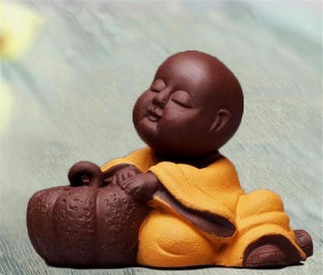 《格言联璧》:自带“富贵之气”的人,身上会有这2种“祥兆”