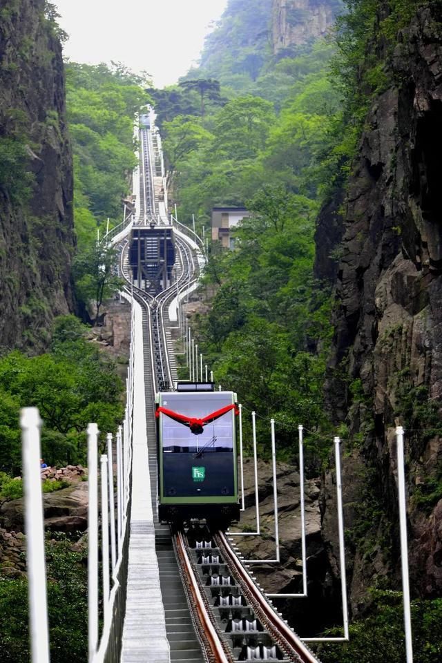 日出|秋风乍起，黄山风景区又会带来怎样的精彩?