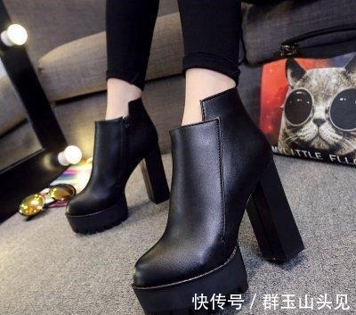 底鞋|走在悠然时光里,平底鞋穿着舒服,也能穿出高跟鞋的好身材和气场!