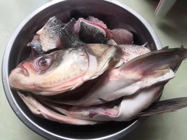 不管煮什么鱼汤,牢记这“3步”,保证鱼汤又浓又白,鲜香无腥味