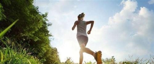 燃脂|晨跑和夜跑，哪一个更利于燃脂减肥？本文详细带你了解一下