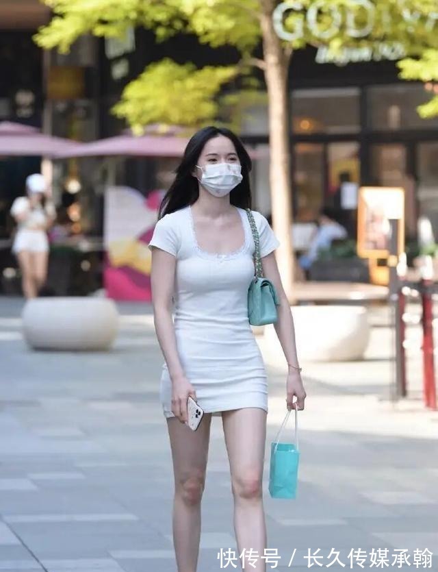 青春|舒适随意的连衣裙穿搭尽显青春朝气,时尚女生都喜欢,减龄优雅