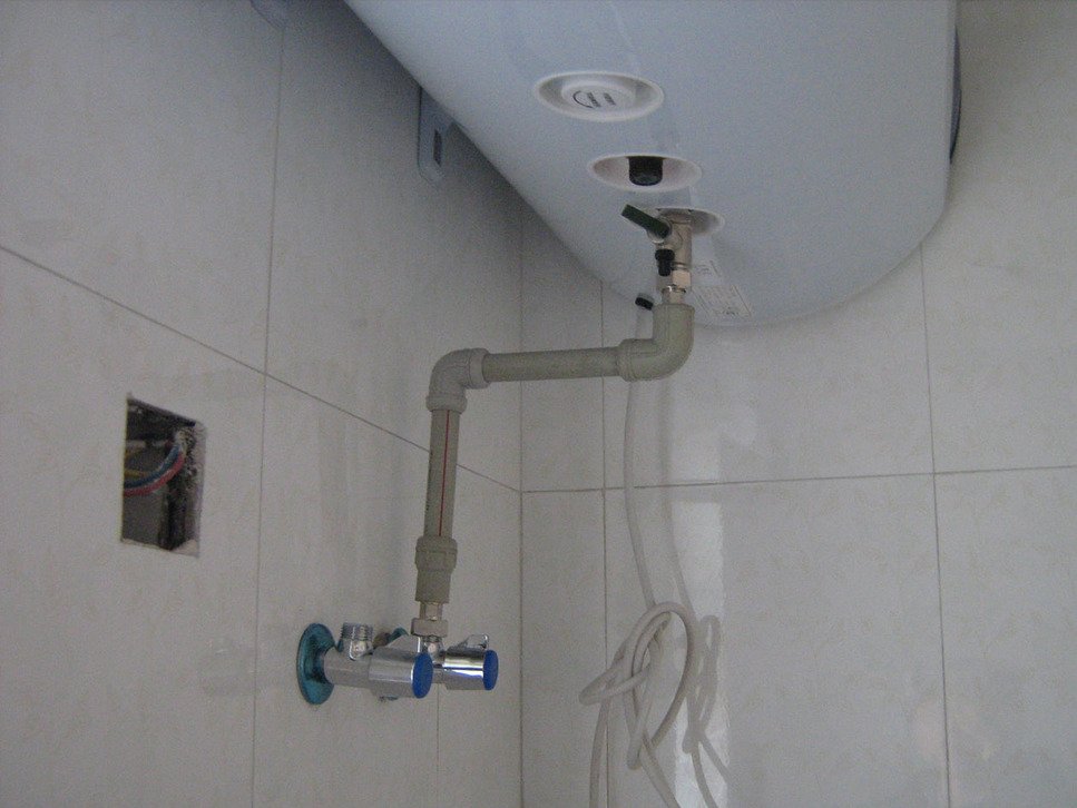 安装|装修的时候,最怕遇到这种“事情”,对比下瞧瞧,你也遇到过