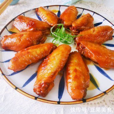 大厨|大厨教我的家常照烧鸡翅的做法，确实比我自己做的讲究