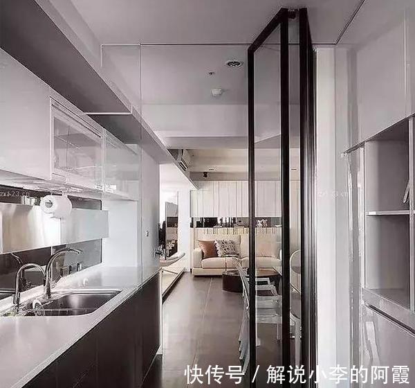 推拉门|厨房还装推拉门？太土了！早该换这种了！